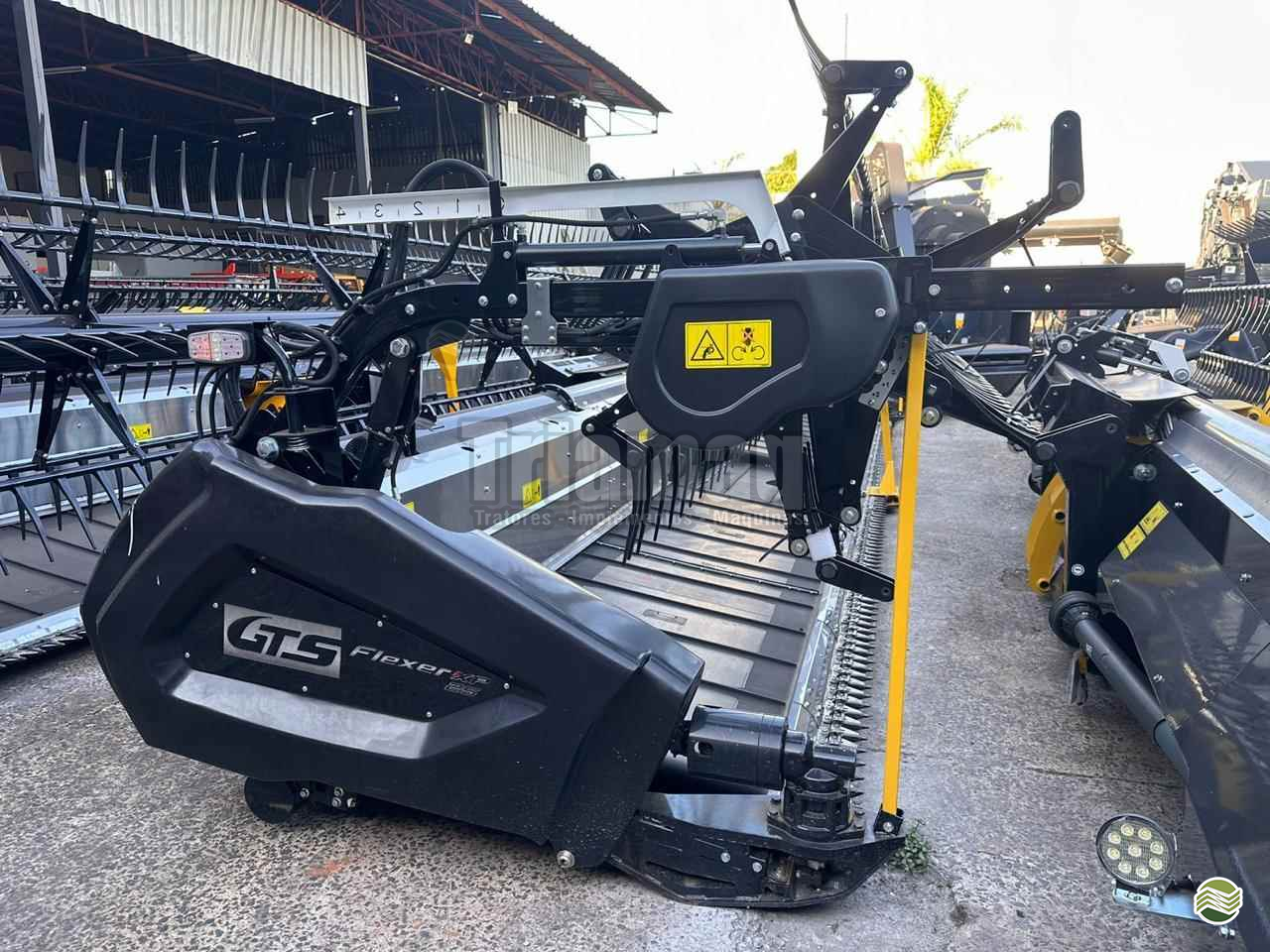 FLEXER XP 25 de Triamaq Tratores
